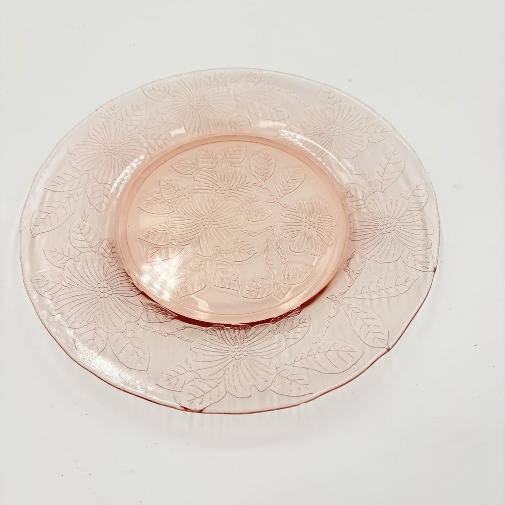 MacBeth-Evans‎ Pink Depression Glass Dogwood Pattern Plate (8 Inch)